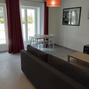 Appartement Meuble Et Confort, Au Milieu De La Campagne, Saint-Paul-Trois-Châteaux