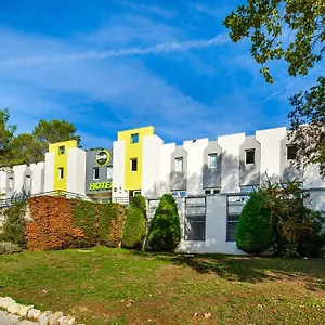 https://bb-hotel-antibes-sophia-le-relais.fr-provencehotel.com